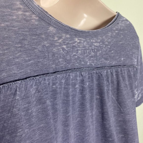 Gypsy Heart Short Sleeve Loose Grey Hi-Lo Top - NWT - Picture 6 of 7